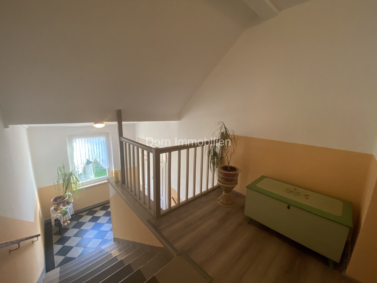 VERMIETET: Herrliche Maisonette mit Kaminofen in Oberhohndorf