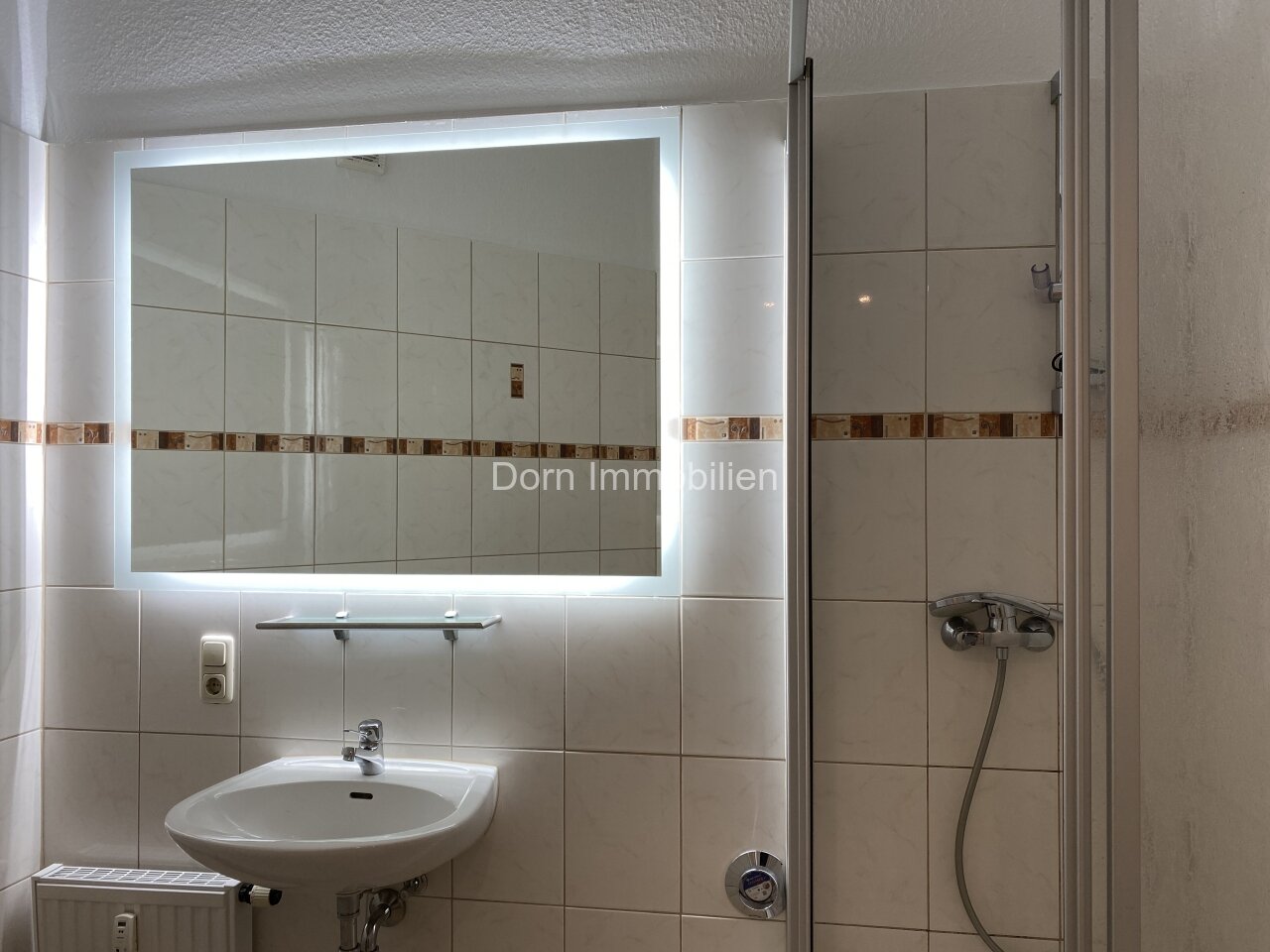 VERMIETET+++ Frisch renovierte 4 Raumwohnung mit neuer EBK - neue Aufteilung mit Wohnküche +++