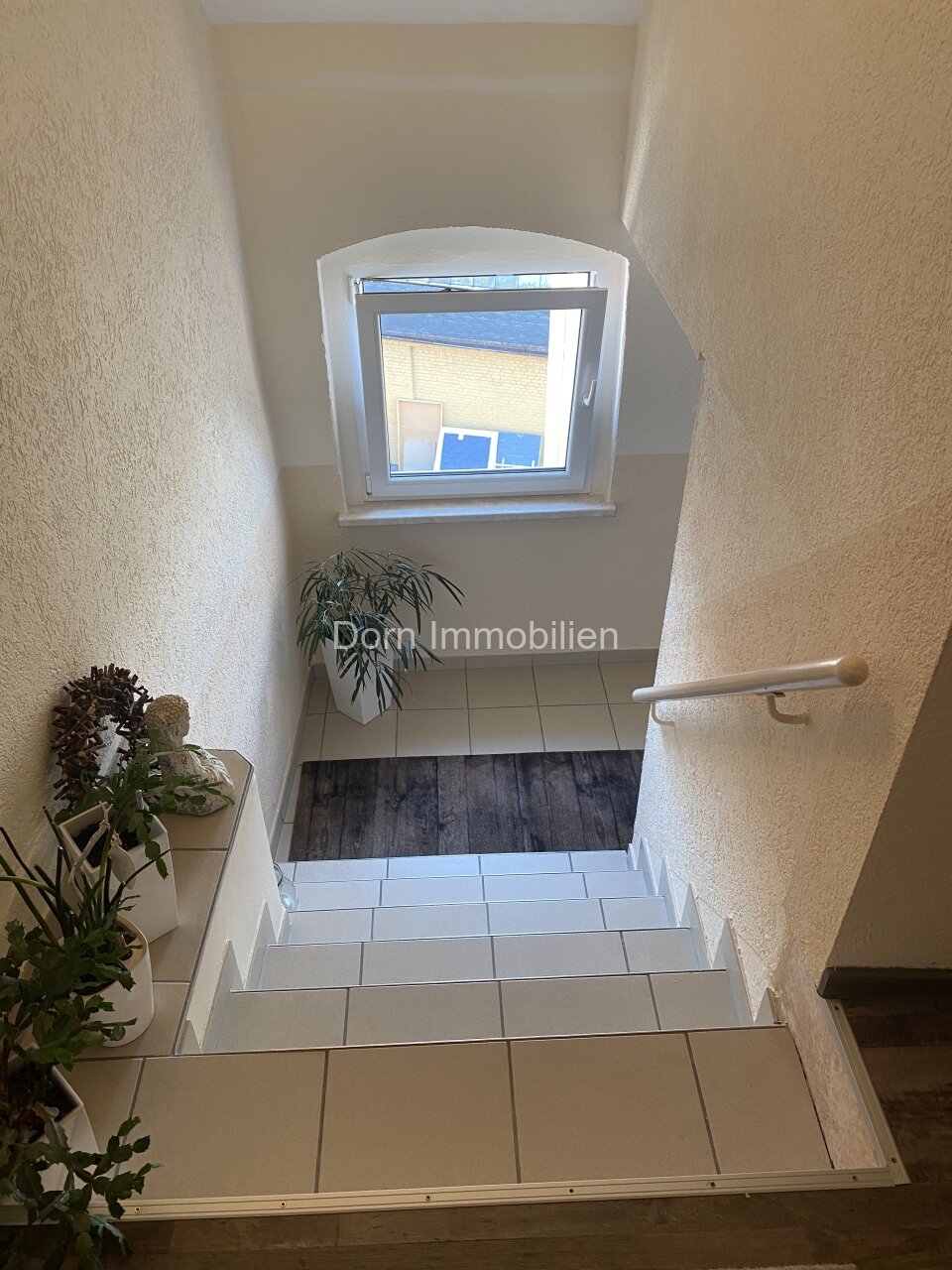 VERKAUFT: Top saniertes MFH mit Gewerbeeinheit im LK Zwickau im Verkauf