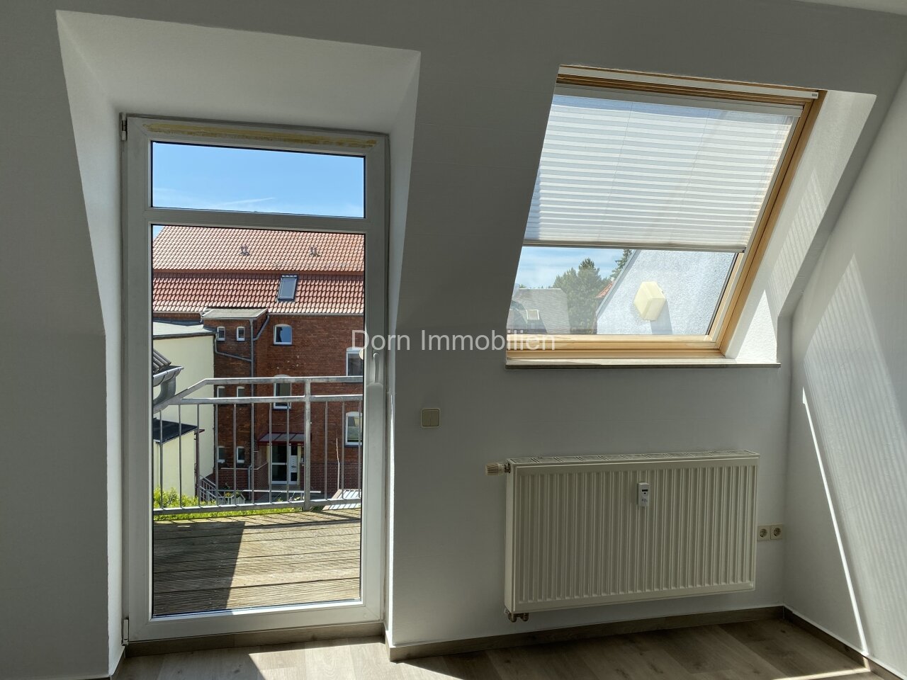 AKTUELL NEU VERMIETET: Herrliche großzügige Maisonette mit offener Empore in Oberplanitz 