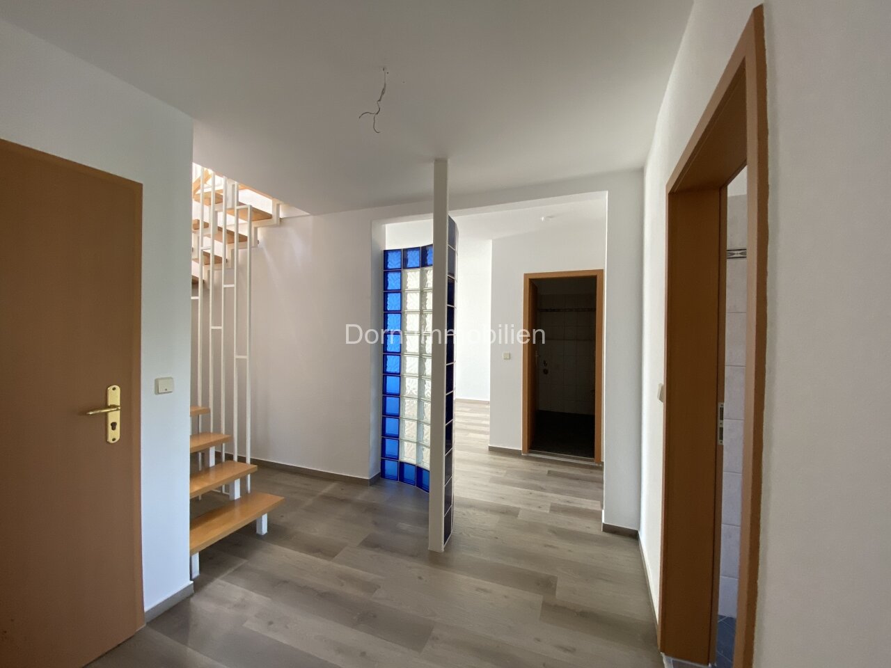 AKTUELL NEU VERMIETET: Herrliche großzügige Maisonette mit offener Empore in Oberplanitz 