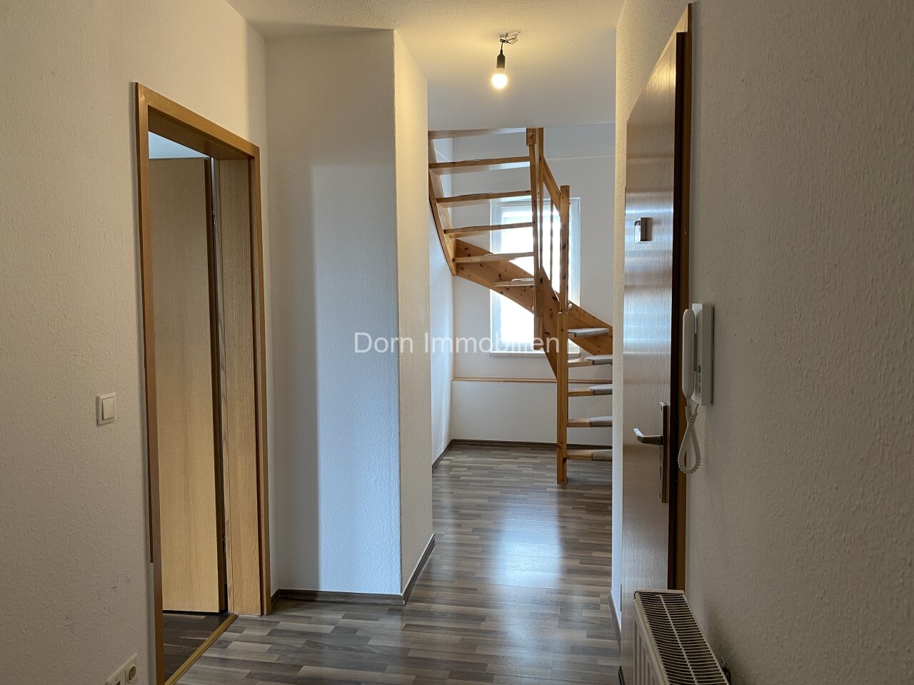 WIEDER VERMIETET: Traumhafte Maisonette mit EBK in Lichtentanne zur Vermietung