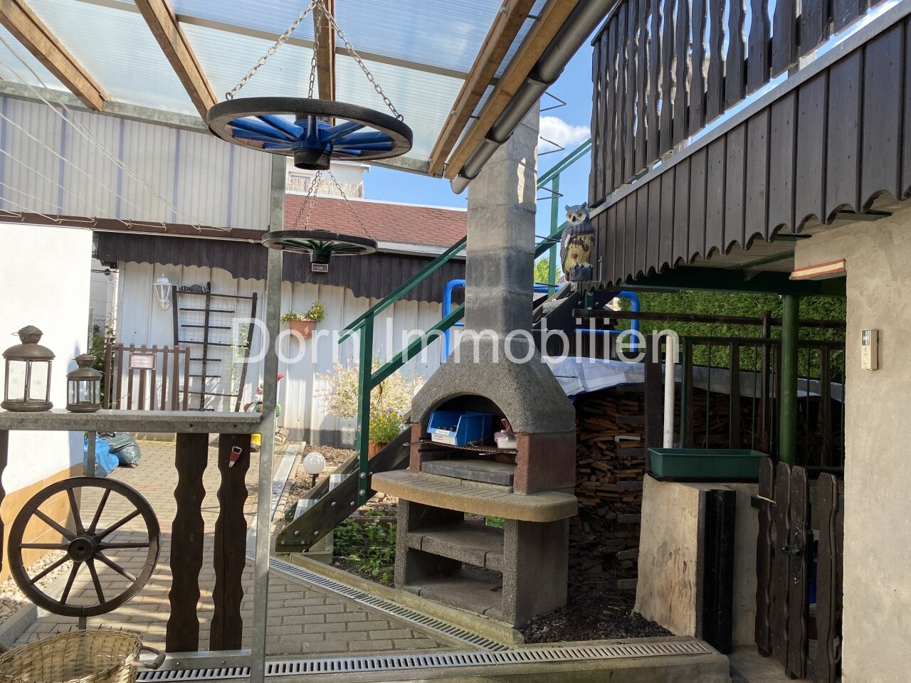 VERKAUFT: Liebevoll gestalteter Hof und Haus in Mülsen St. Niclas bei Zwickau - im Verkauf