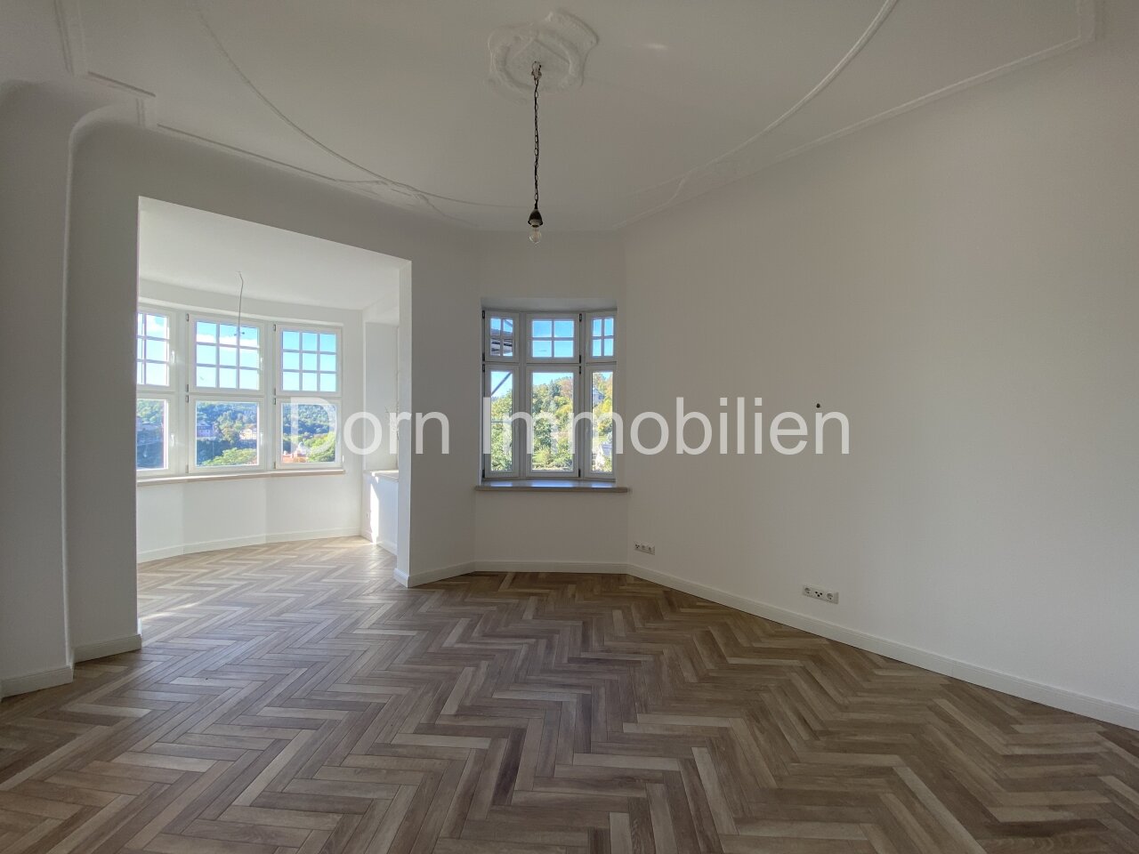 VERMIETET: Traumhafte Etagenwohnung mit EBK, Terrasse und Garten in Greiz zur Vermietung + virtueller Rundgang