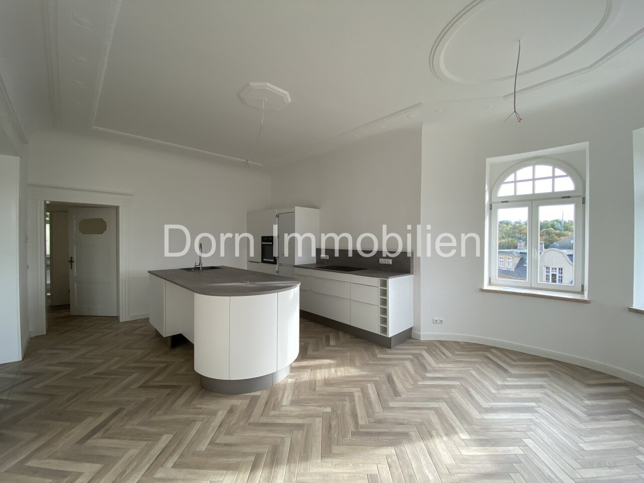 VERMIETET: Traumhafte Etagenwohnung mit EBK, Terrasse und Garten in Greiz zur Vermietung + virtueller Rundgang