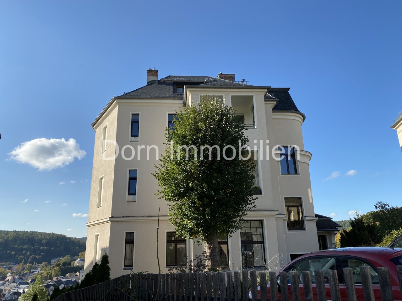 VERMIETET: Traumhafte Etagenwohnung mit EBK, Terrasse und Garten in Greiz zur Vermietung + virtueller Rundgang