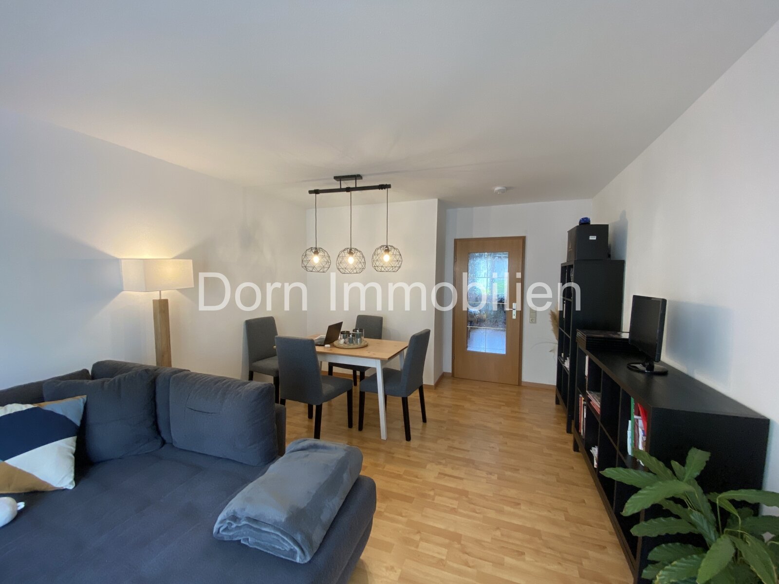 Kapitalanlage: Top Zustand WE mit Balkon, EBK und TG Stellplatz im Landkreis Zwickau im Verkauf