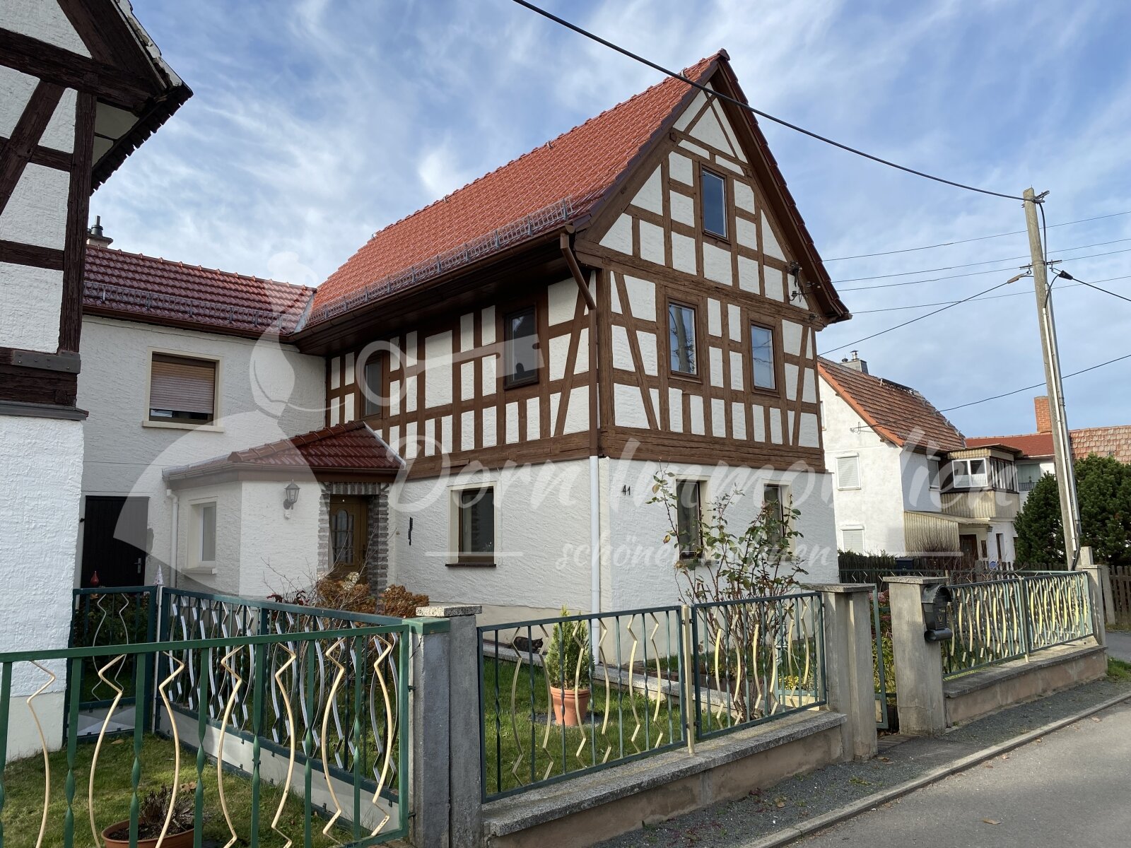 Vermarktungsstart am 07.11.2025: Hübsches Fachwerkhaus in Nauendorf bei Gera