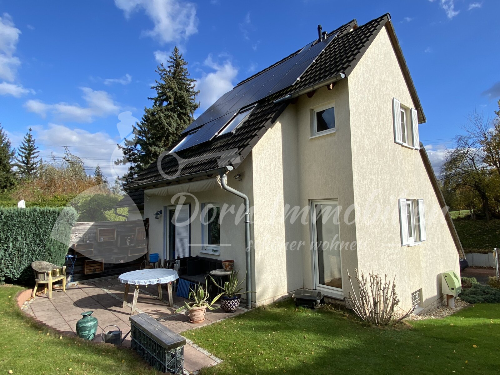 Vermarktungsstart 07.11.2025: Doppelhaushälfte - bevorzugte Lage in Zwickau - Weißenborn im Verkauf