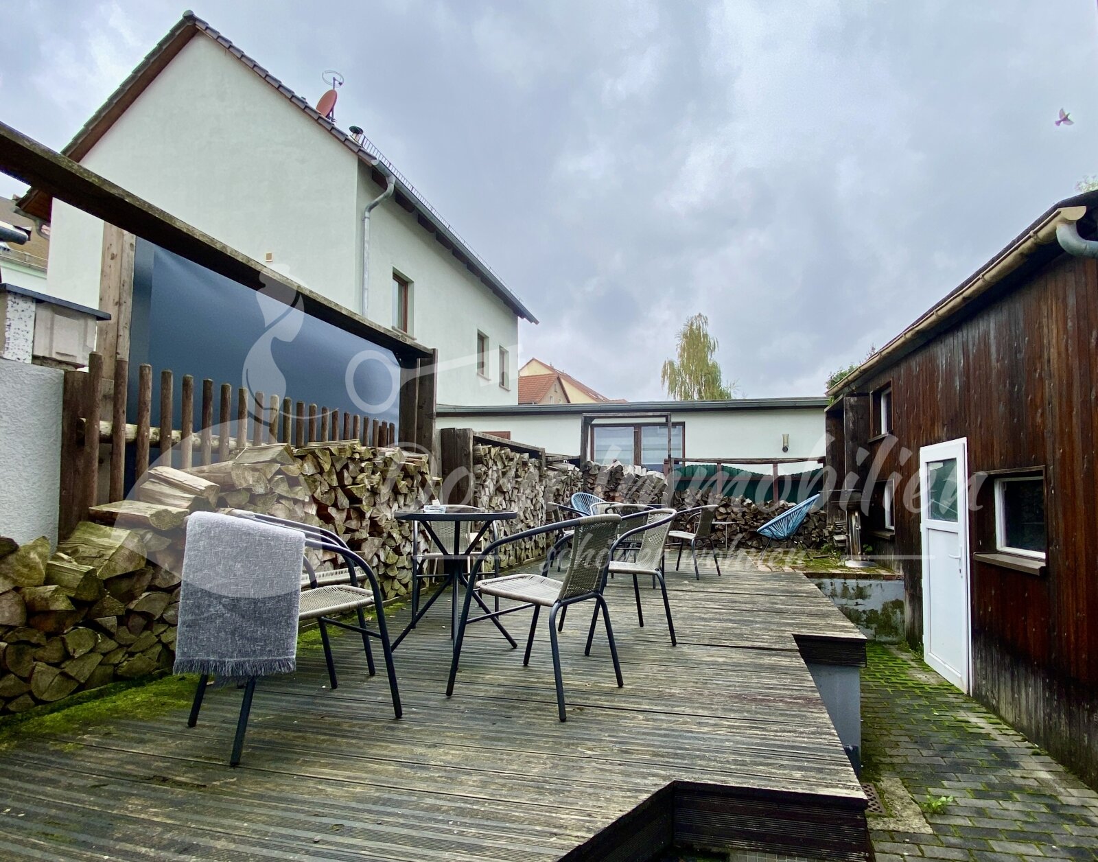 Vermarktungsstart ab 21.11.2025: Eigennutzung oder Kapitalanlage: Reihenmittelhaus in Meerane im Verkauf