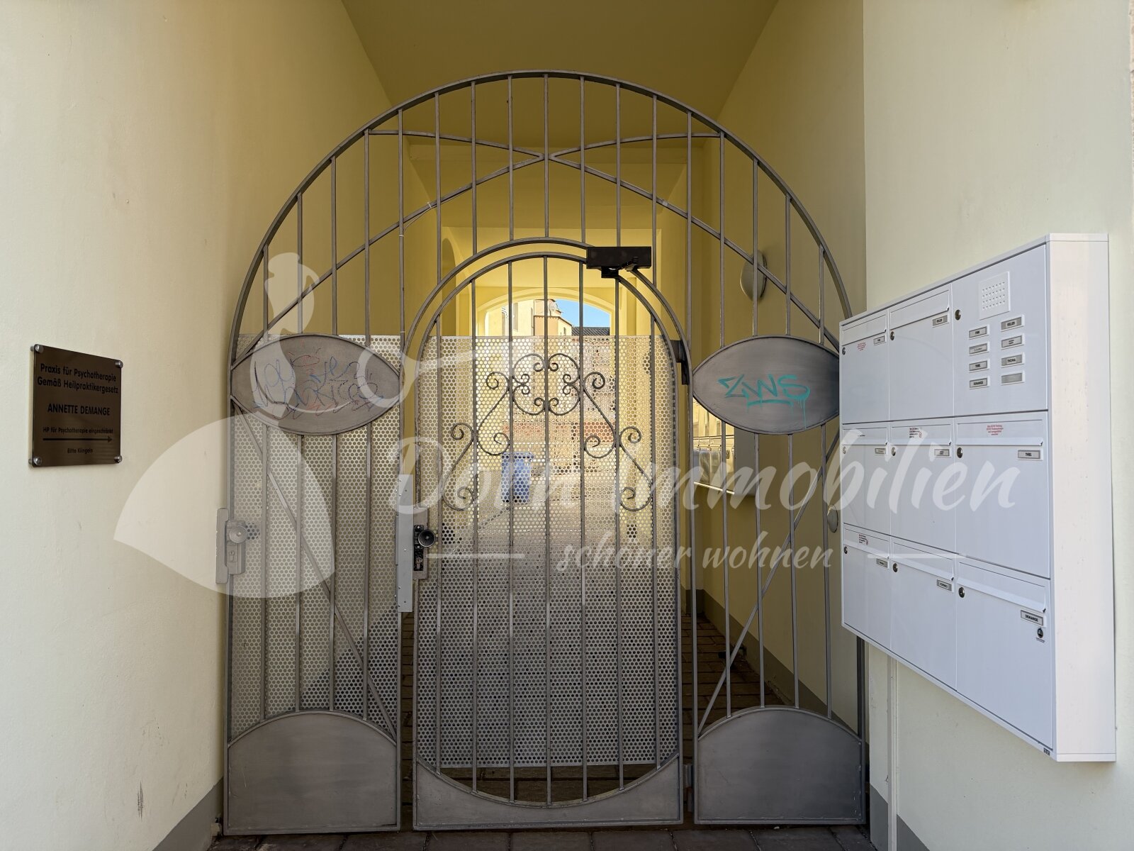 Charmante 2-Raumwohnung mit schönem Schnitt und Wohlfühlcharakter