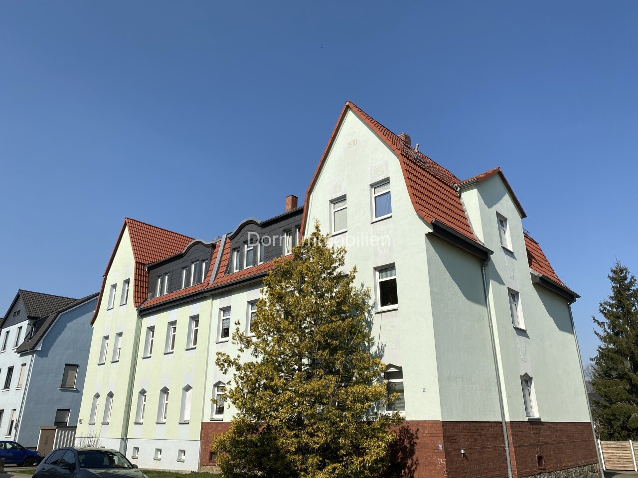 Ansicht auf beide Haushälften Ansicht auf beide Haushälften