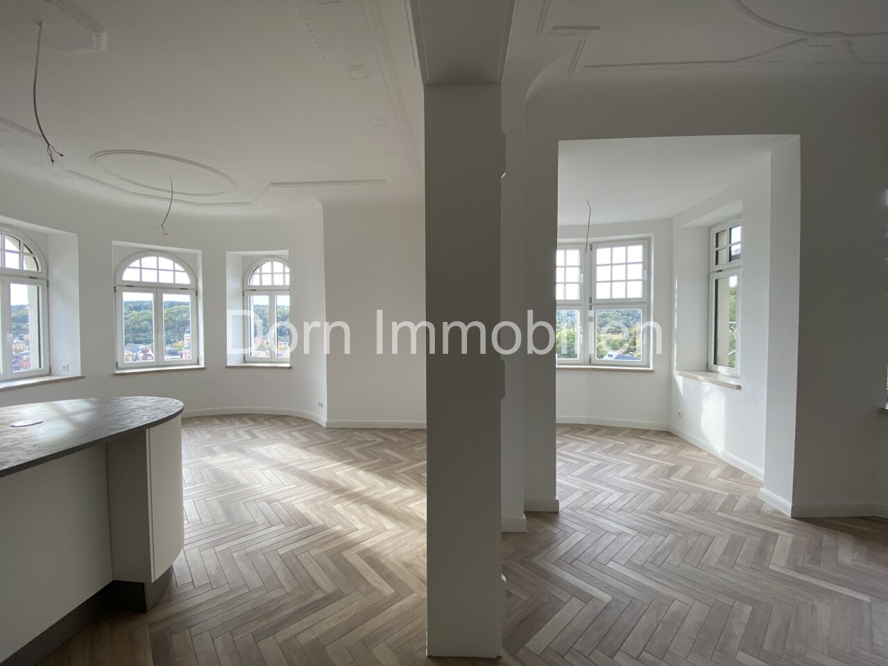 Wohnzimmer und Küche