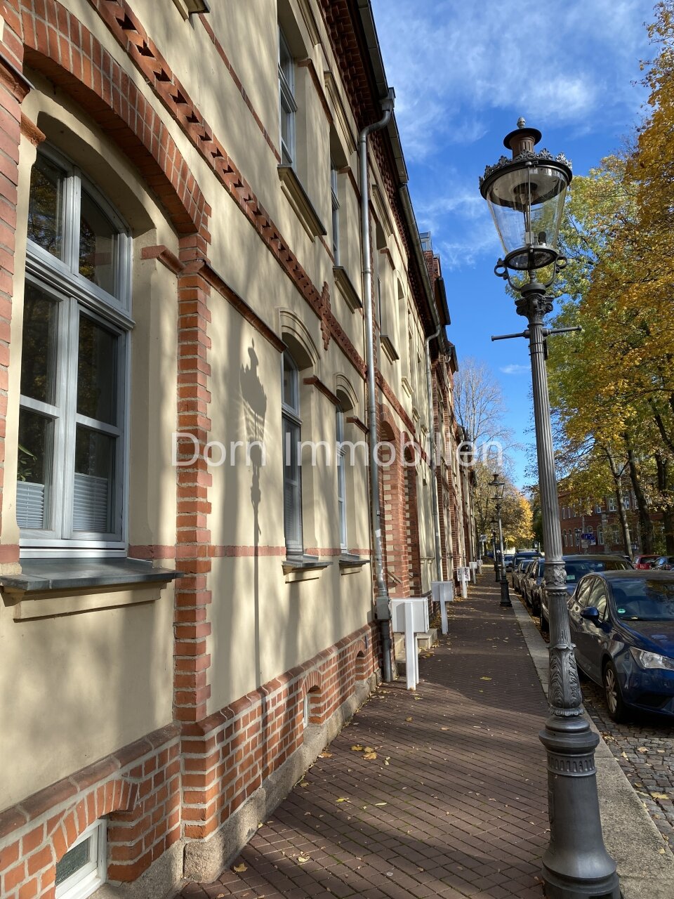 Straßenansicht Straßenansicht