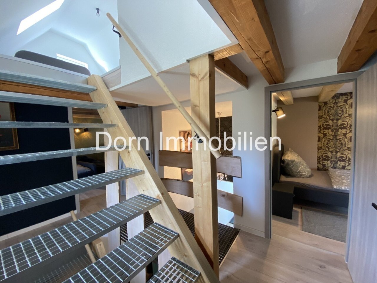 Blick in's Schlafzimmer 2 Blick in's Schlafzimmer 2