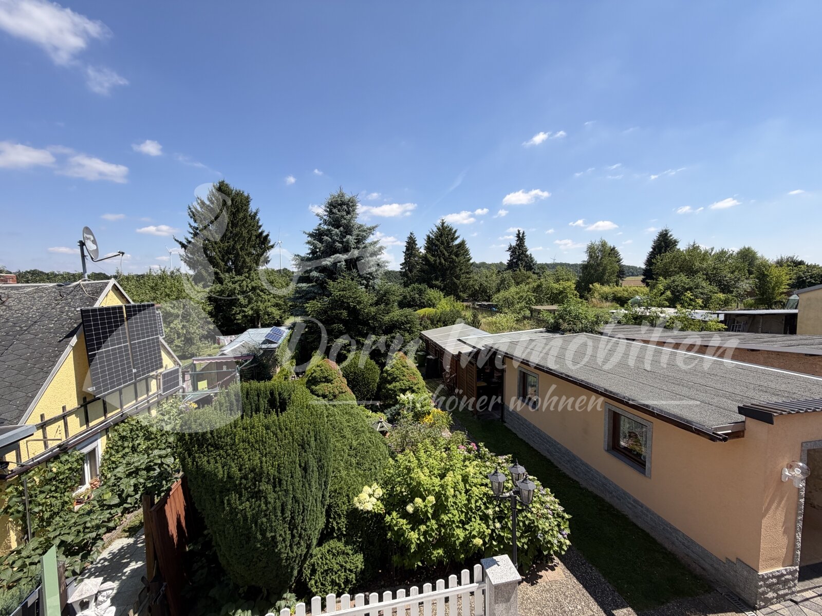 Gepflegtes Reihenendhaus mit herrlichem Garten - bevorzugte Lage in Zwickau - Auerbach im Verkauf 